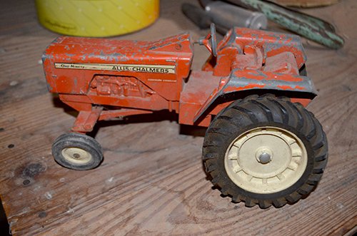 Property photo 109 - PERSONAL PROPERTY AUCTION - MAJOR ANTIQUE & COLLECTIBLE AUCTION in Allen County
